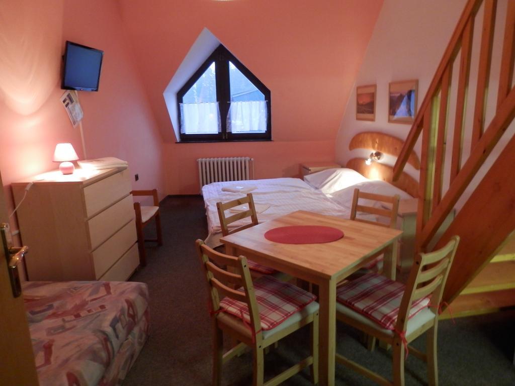 Pension Mona Harrachov Rum bild