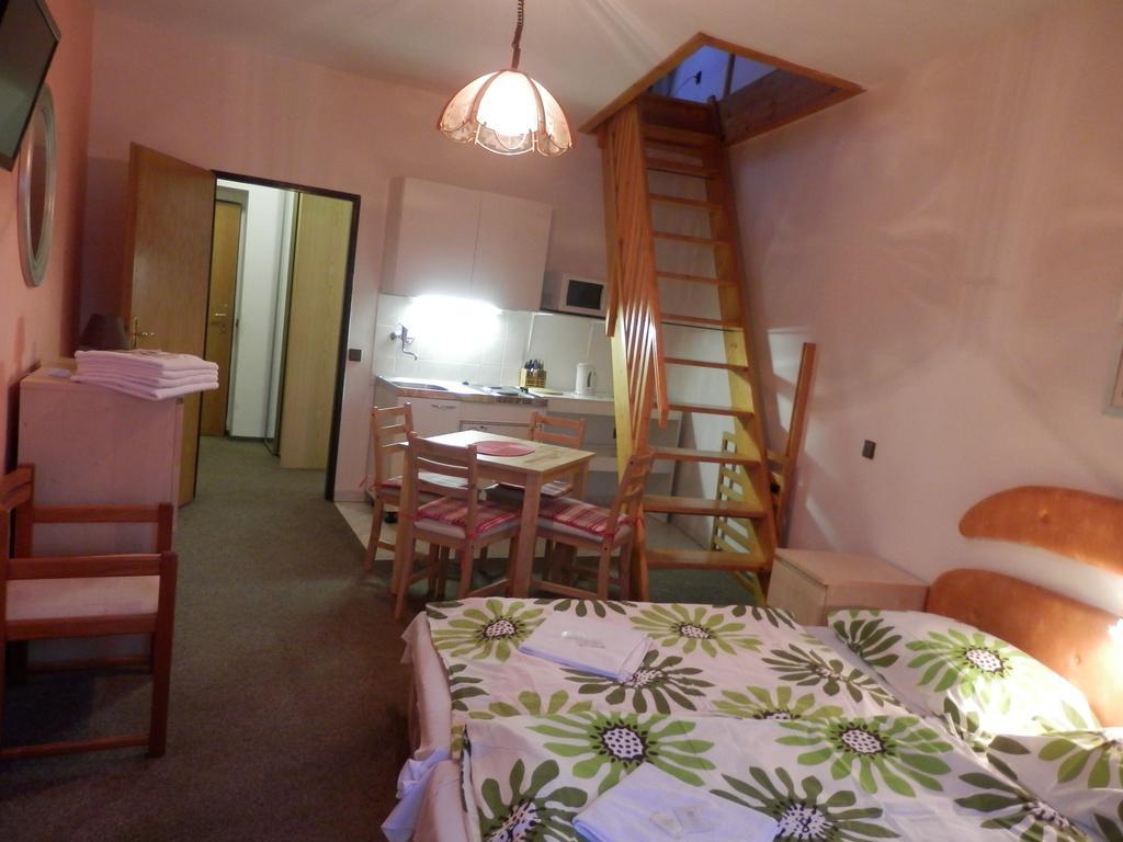 Pension Mona Harrachov Rum bild