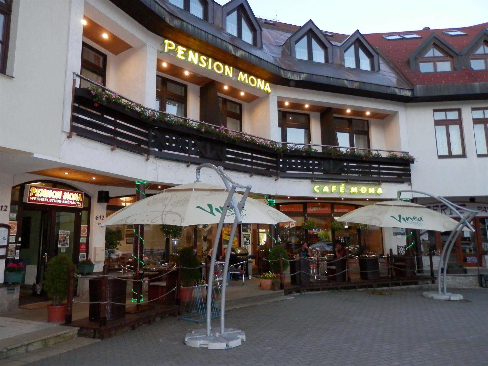 Pension Mona Harrachov Exteriör bild