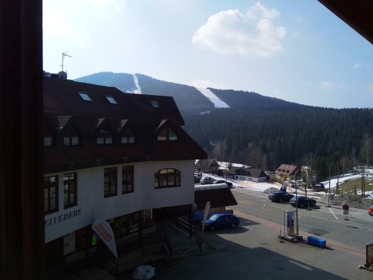 Pension Mona Harrachov Exteriör bild